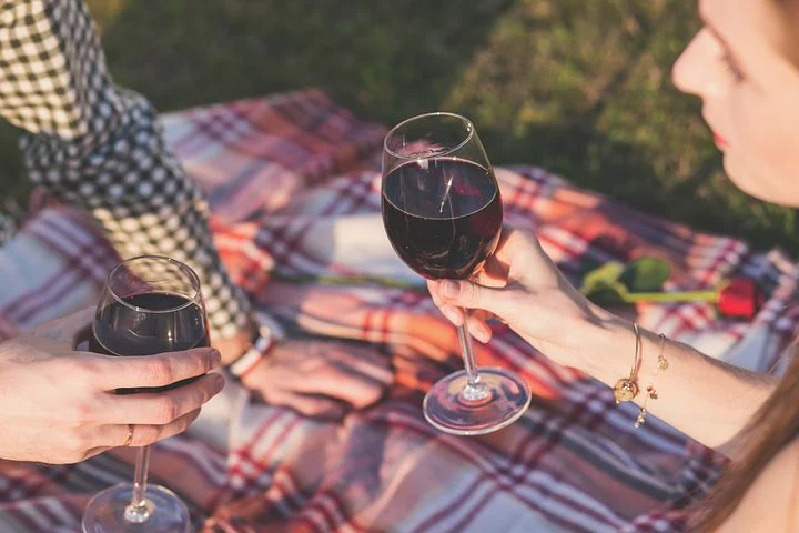 Male and Female Wine Drinkers — Are They Different?